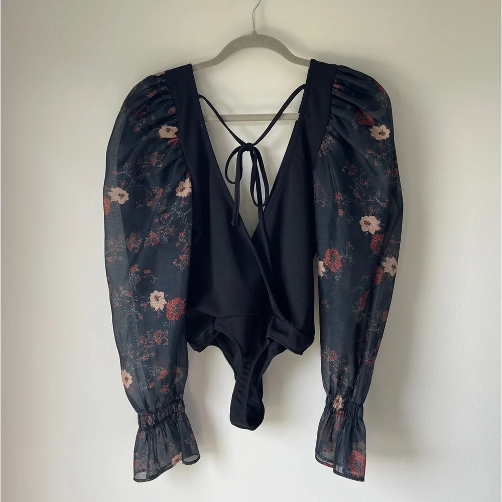 Rare! Free People Floral and Black Organza Puff Sleeve Bodysuit - Picture 2 of 4